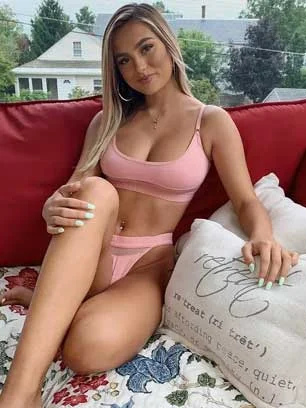 Model Escorts in kirti-nagar